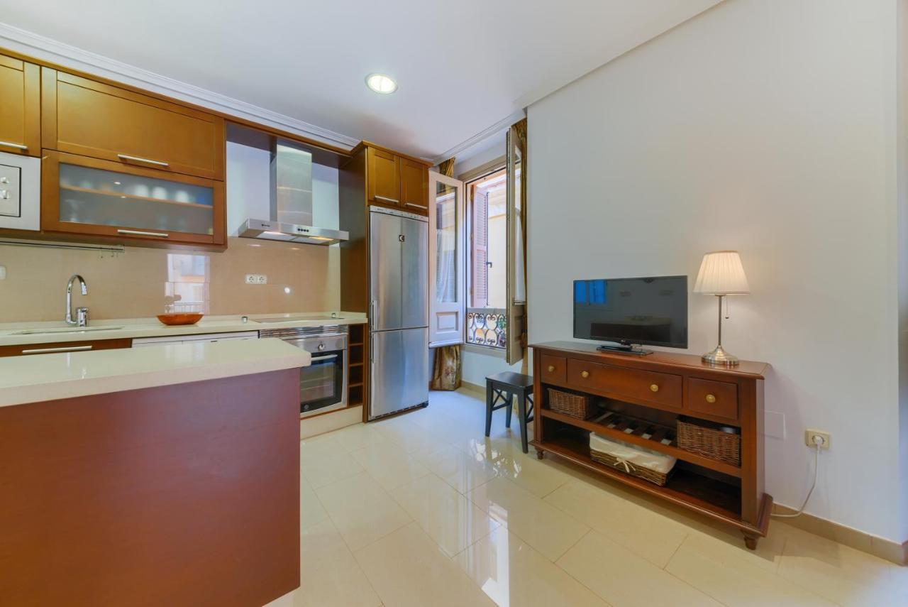 Holidays2Malaga Lazcano High Wifi & French Balcony 외부 사진